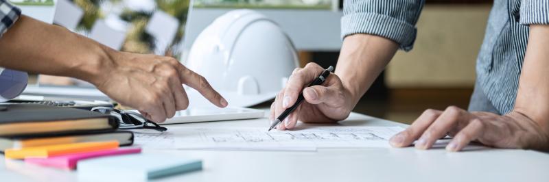 Les normes incontournables pour la construction de b&acirc;timents professionnels